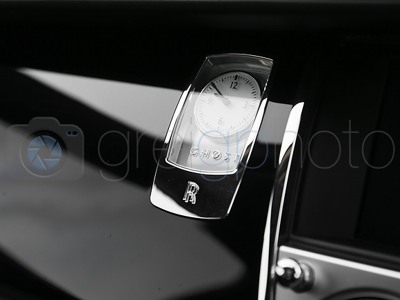 ROLLS ROYCE GHOST black  OCT16-5741