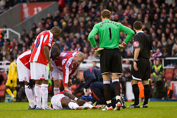 Stoke v FULHAM 03DEC08 124.jpg
