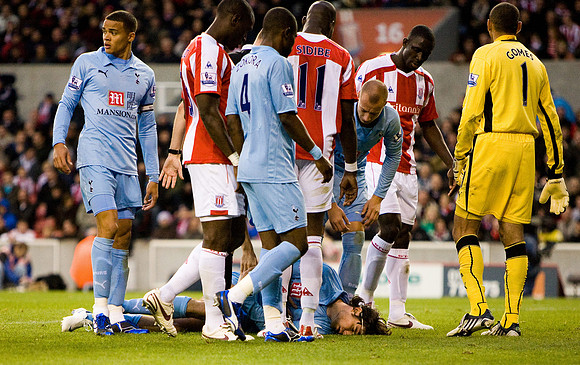 Stoke v TOTTENHAM 19OCT08 6387.jpg