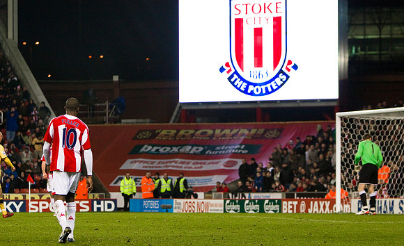 Stoke v FULHAM 03DEC08 294.jpg