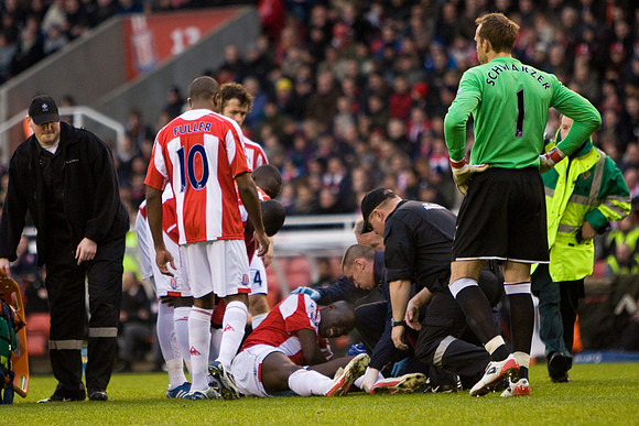 Stoke v FULHAM 03DEC08 129.jpg