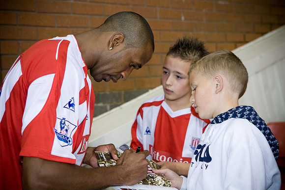 Stoke v OSOSUNA 08AUG081573.jpg