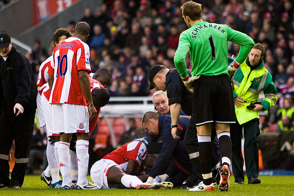 Stoke v FULHAM 03DEC08 128.jpg