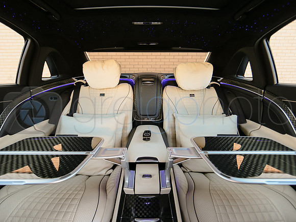 MAYBACH Brabus 900 2016