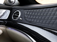 MAYBACH Brabus 900 2016