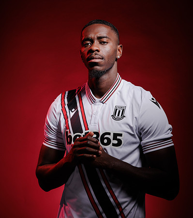 SCFC Axel Tuanzebe INT 2FEB23-4922