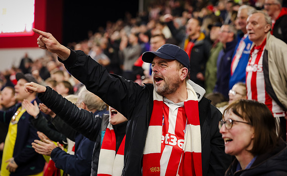Stoke City v LUTON TOWN 8APR25-2132